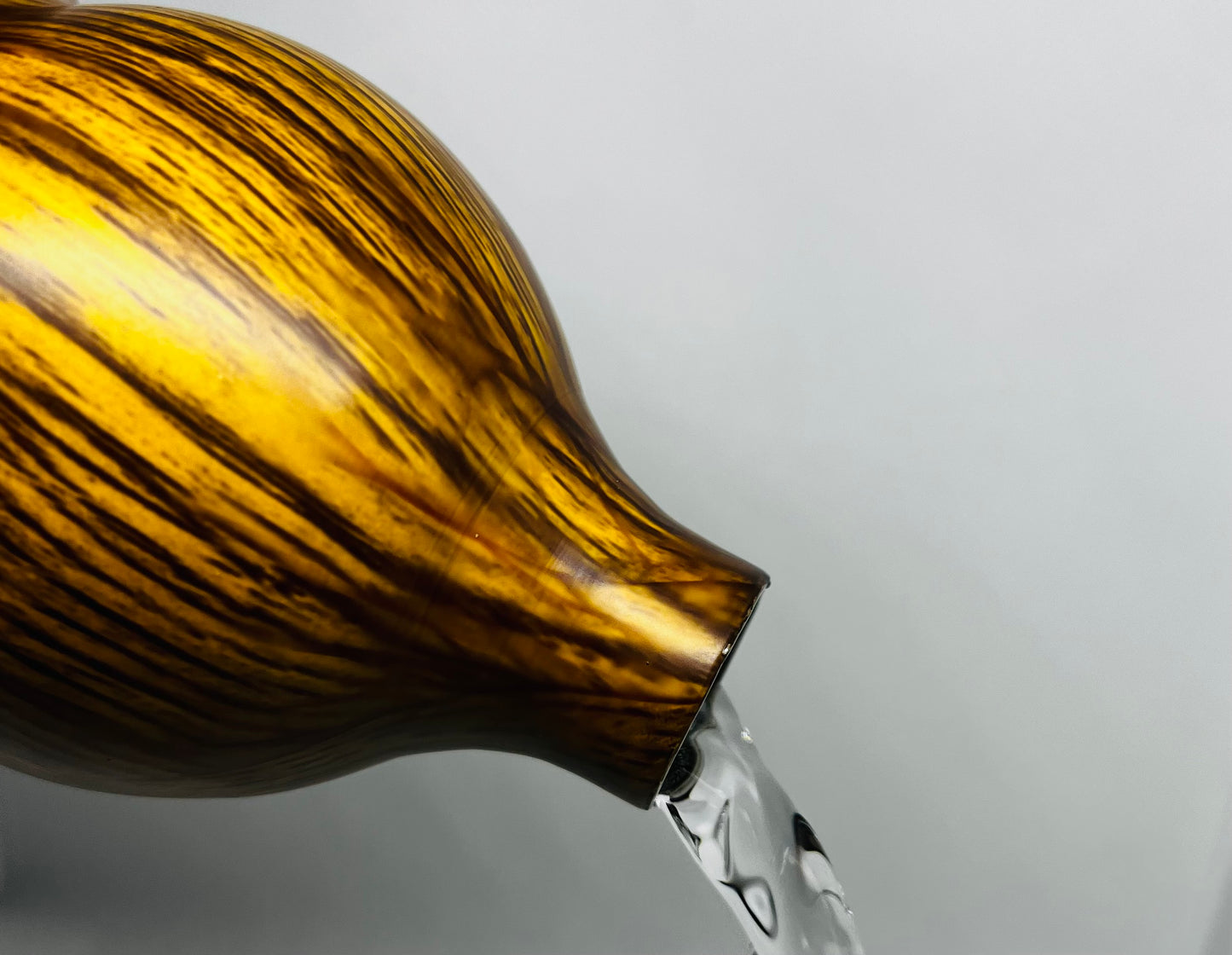 Neogourd: Woodgrain
