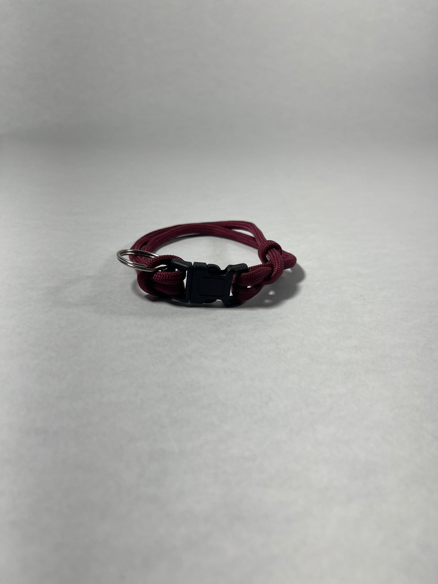 NG Clip: Burgundy